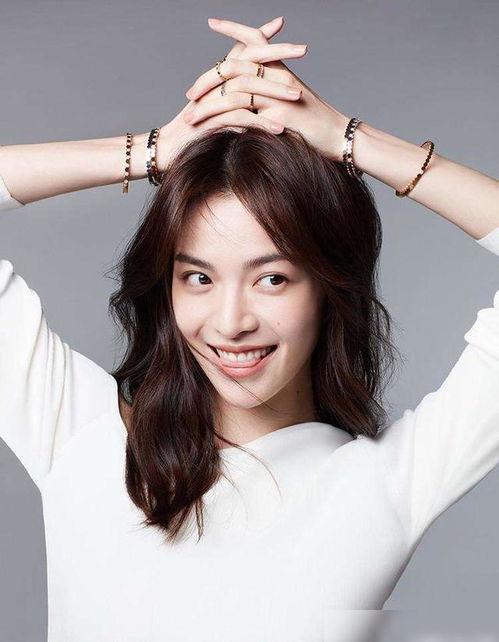 新瓜爆料钟楚曦视频,新瓜爆料背后的真相揭秘