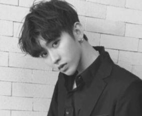 新闻爆料蔡徐坤事件始末,网络暴力与公众人物形象危机的反思  第3张